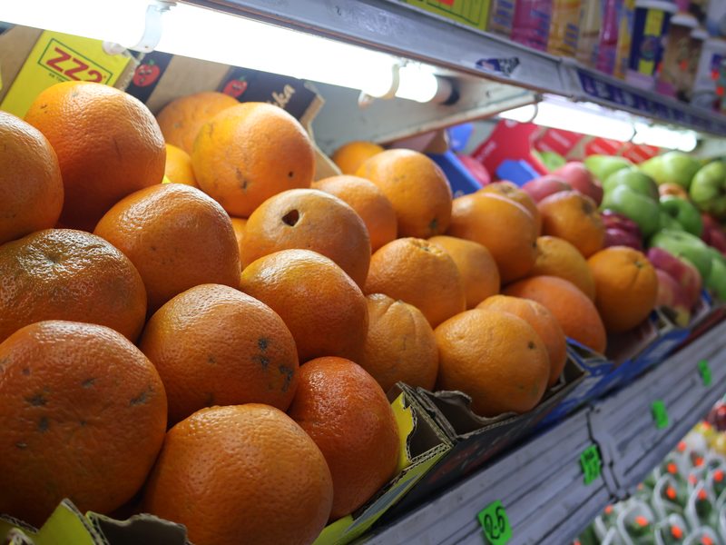 Fresh oranges on display